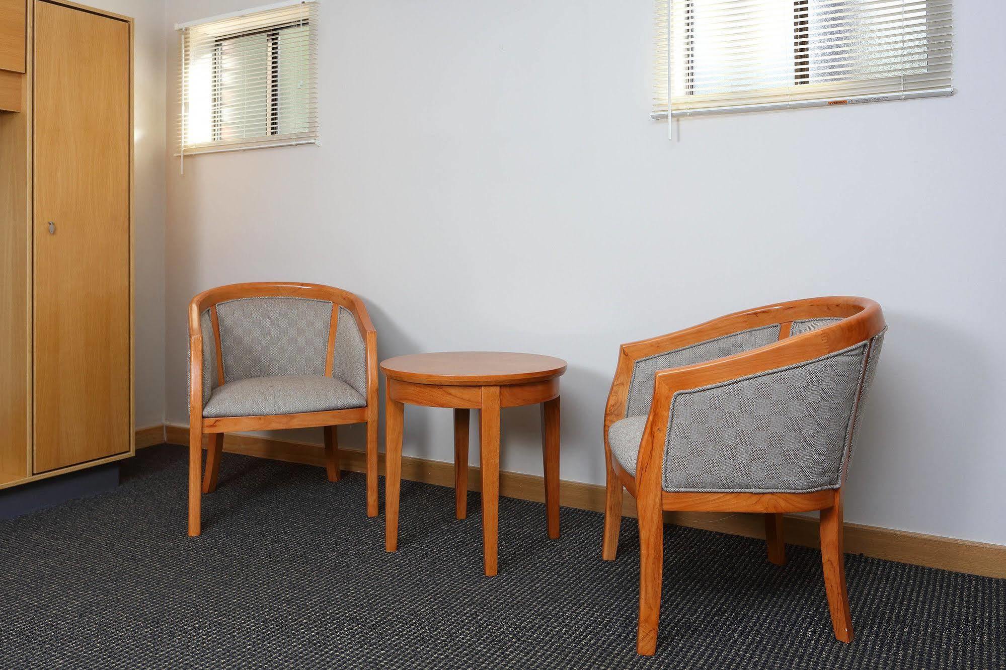 Brisbane International Virginia Hotel Екстериор снимка