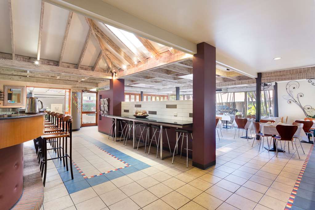 Brisbane International Virginia Hotel Ресторант снимка