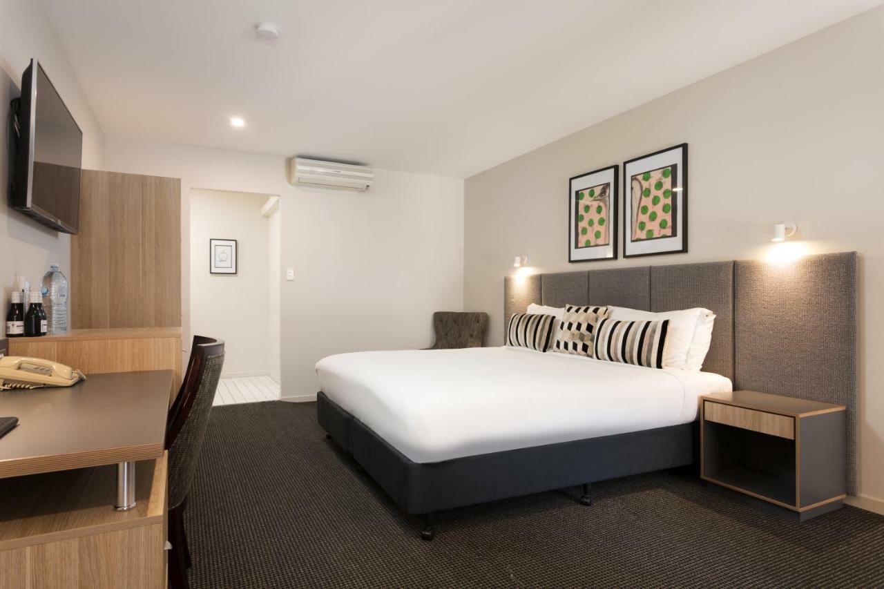 Brisbane International Virginia Hotel Екстериор снимка